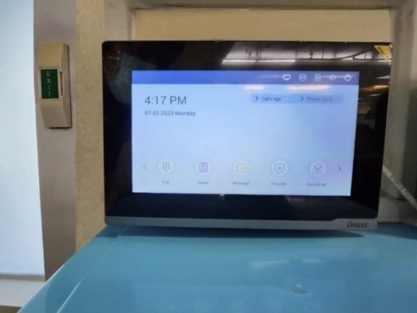 Somdech Phra Pinklao Hospital
