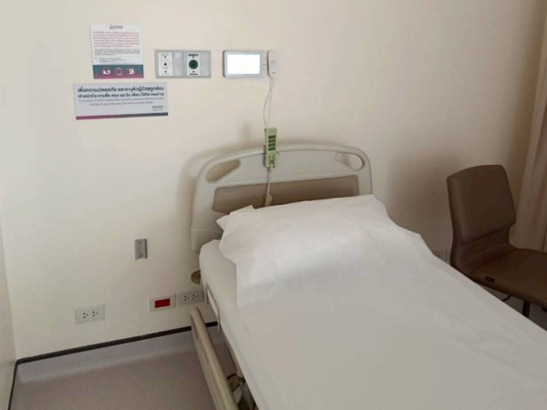 Thainakarin Breast And Her Hospital