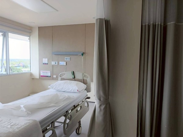 Thainakarin Breast And Her Hospital
