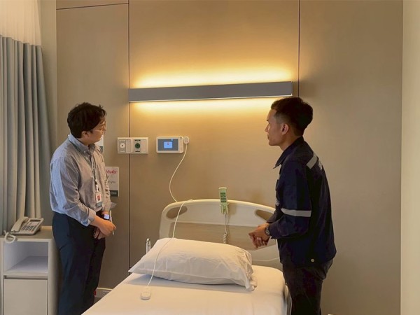 Thainakarin Breast And Her Hospital